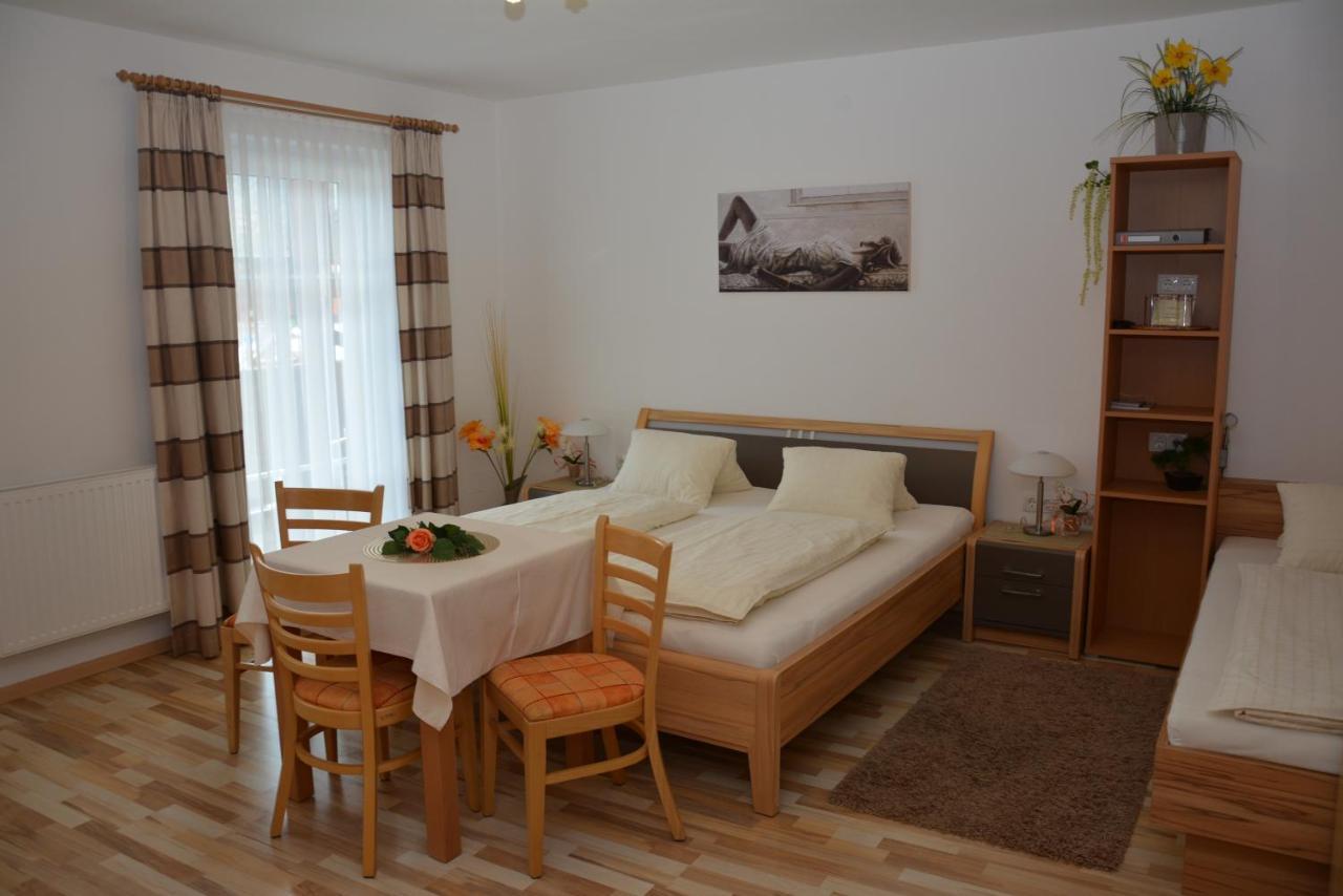 Haus Ingrid Apartment Санкт Георген об Мурау Екстериор снимка